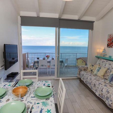 Barbara'S House - Sardinia Apartment Castelsardo Exterior photo
